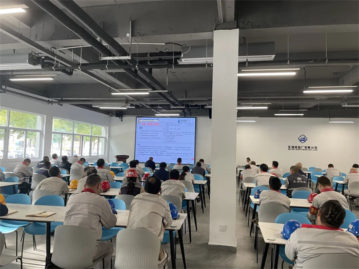 第14頁_新聞中心_蕪湖造船廠有限公司