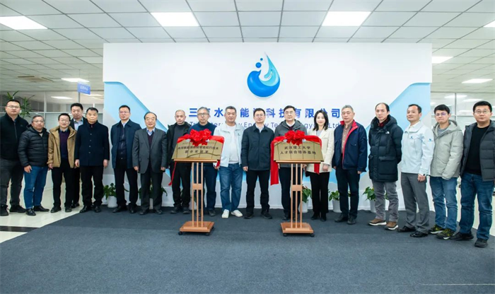 第12頁_新聞中心_蕪湖造船廠有限公司