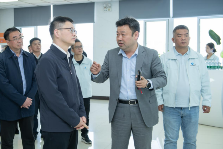 第10頁_新聞中心_蕪湖造船廠有限公司